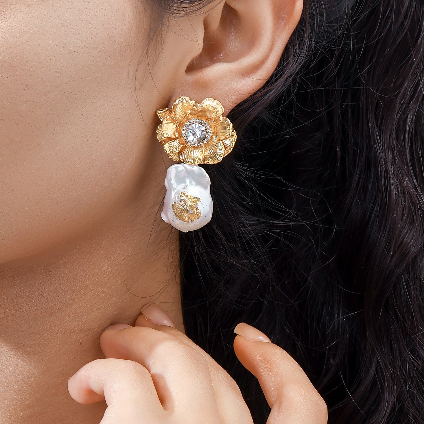 Flower Gold Foil Pearl Earrings