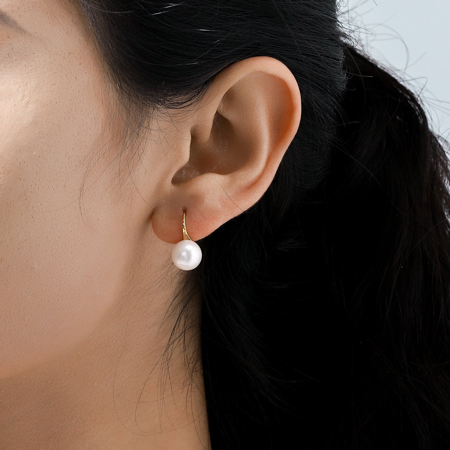 Hook Pearl Earrings