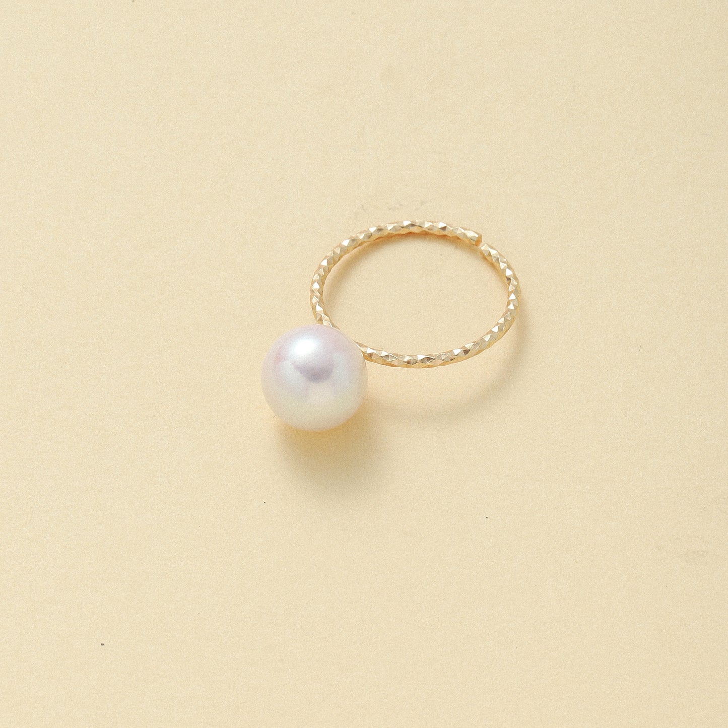 Pearl Ring with Laser-Cut Hoop