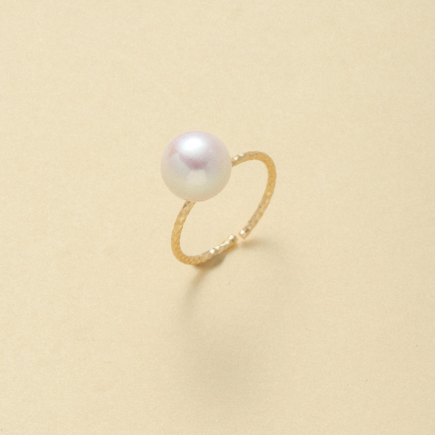 Pearl Ring with Laser-Cut Hoop