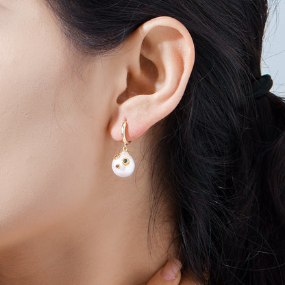 Pearl Earrings with Crystals