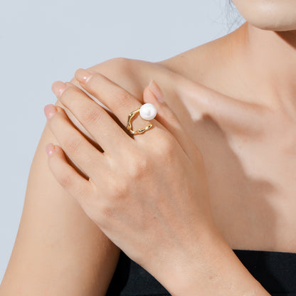 Fashion Pearl Ring