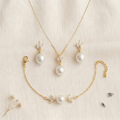 18K Gold Teardrop Pearl Necklace with CZ Accent