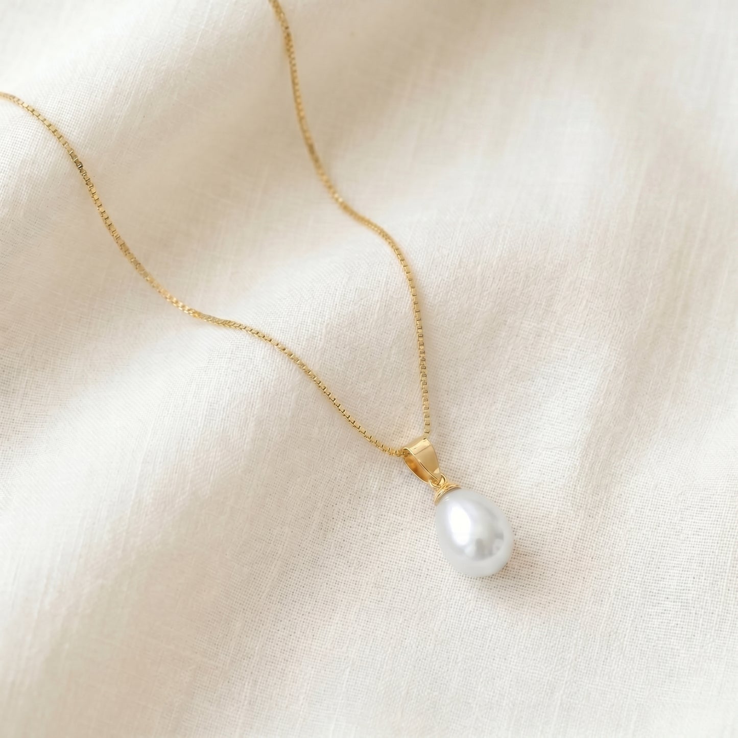 Freshwater Pearl Pendant Necklace with CZ in Sterling Silver