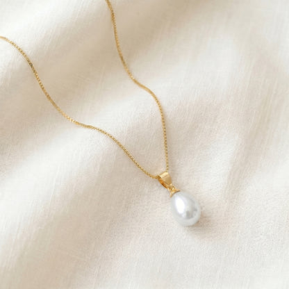 Freshwater Pearl Pendant Necklace with CZ in Sterling Silver