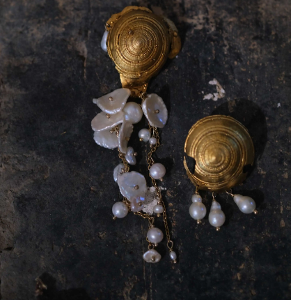Conch Pearl Earrings