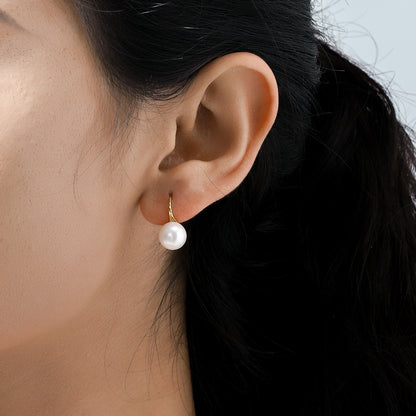 Hook Pearl Earrings