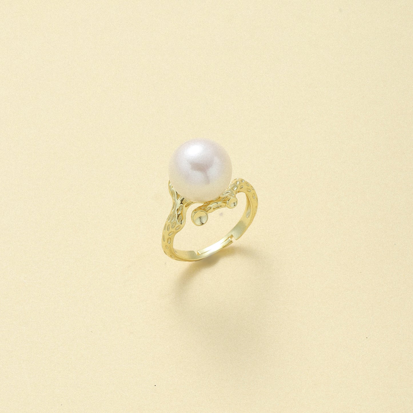 Branch-Style Pearl Ring