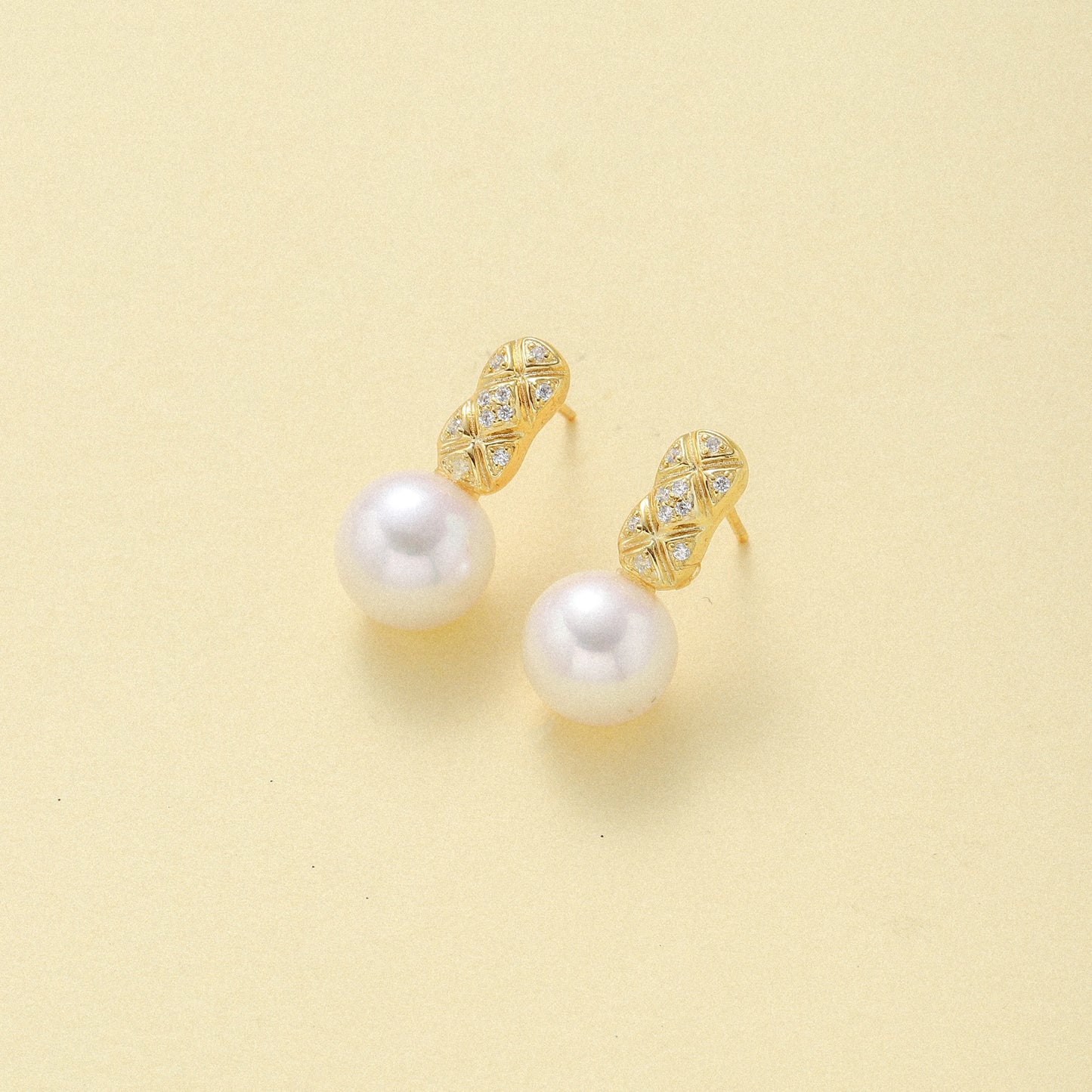 Elegant Pearl Earrings